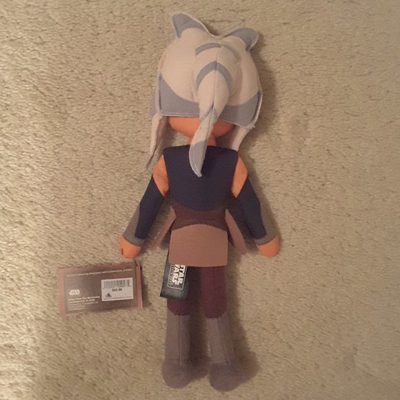Disney Parks Star Wars Galaxy's Edge Ahsoka Plush 13" NWT - Picture 2 of 4